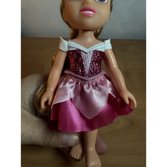 Disney Princess Petite 6” Aurora Doll Jakks Pacific Sleeping Beauty Mini - Picture 7 of 9